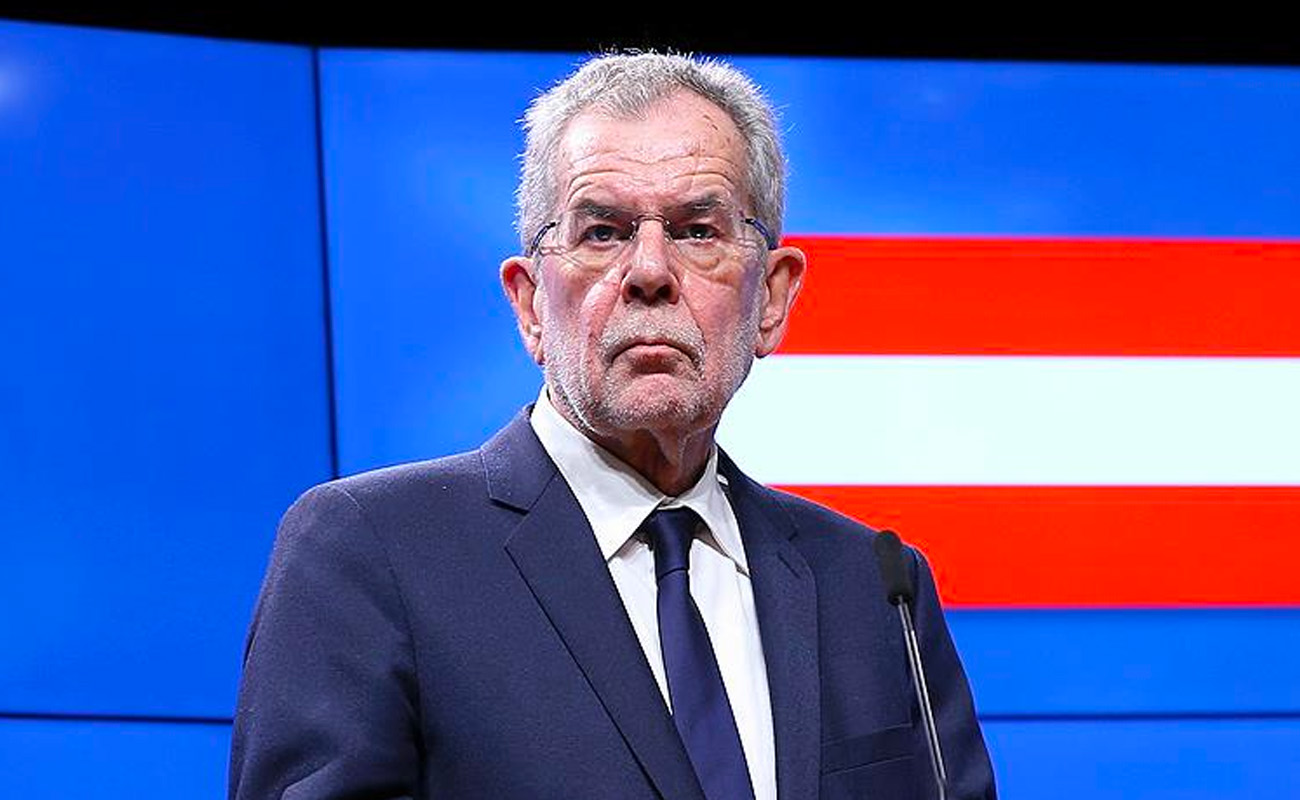 Van der Bellen: Vatandaşlığa geçiş kolaylaştırılmalı