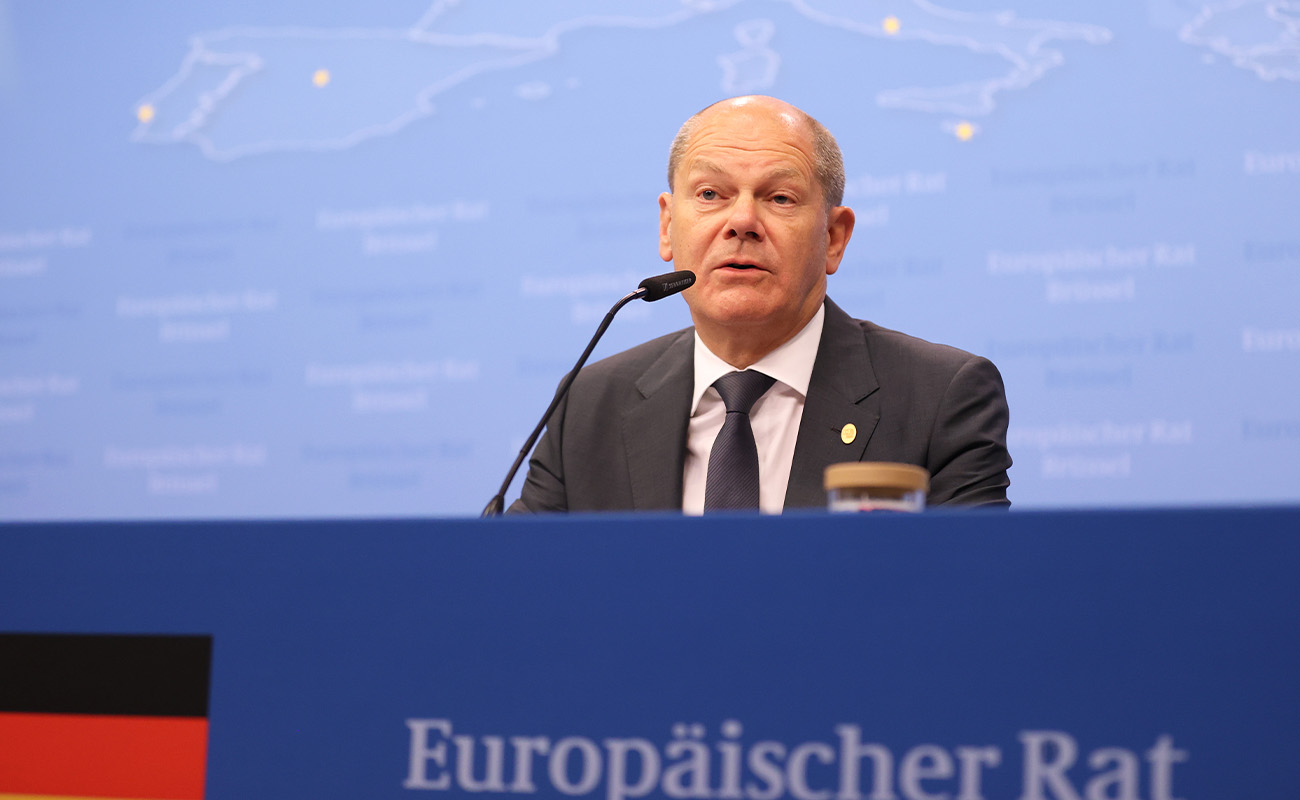 Scholz’a istifa baskısı!