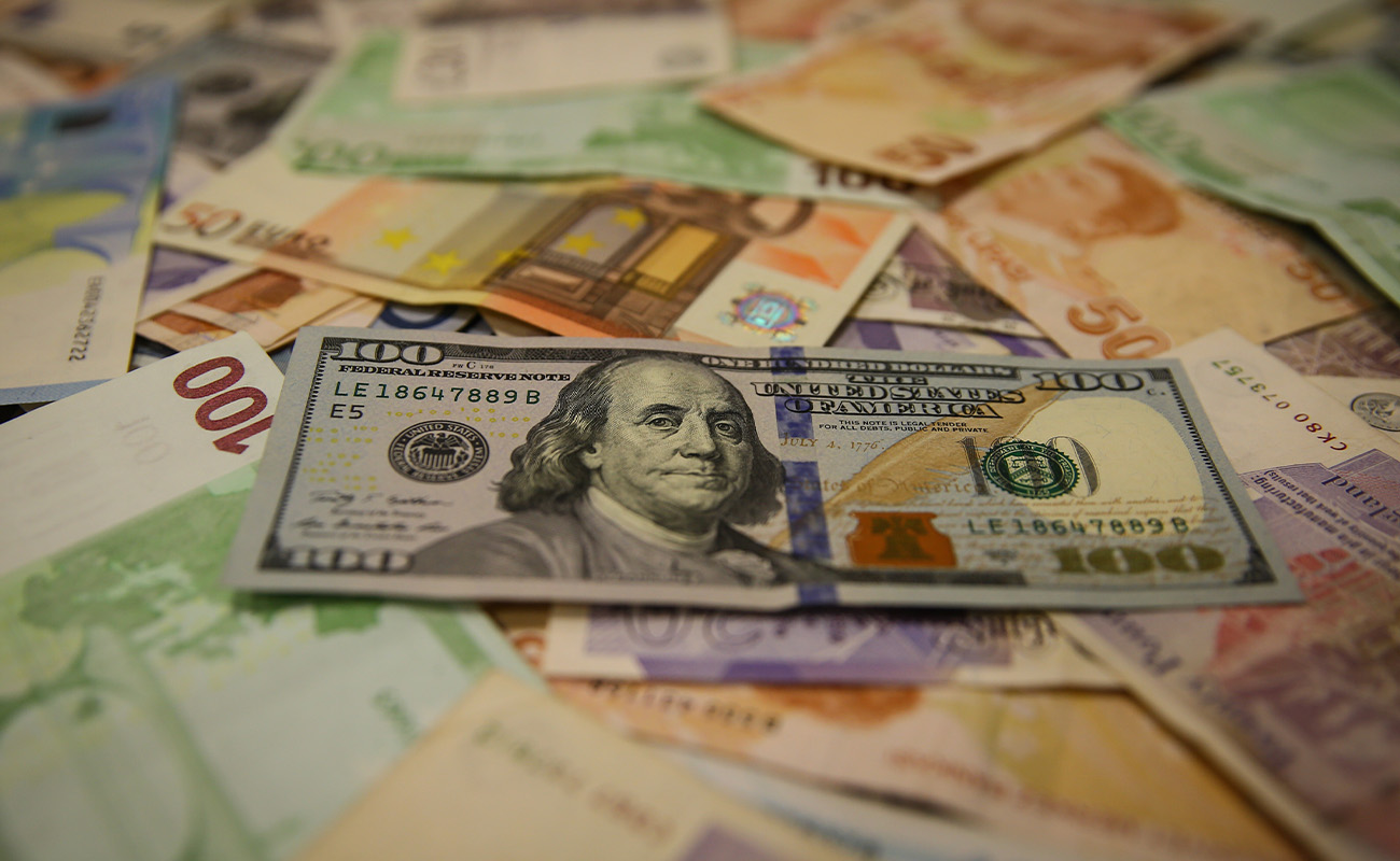 20 yıl sonra ilk kez: Avro/dolar 1’in altına indi