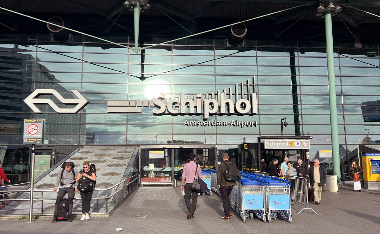 Amsterdam Belediyesi 'Schiphol kararına' itiraz edecek