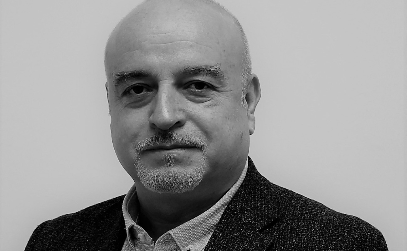 Çalışmak ahmaklık mı?