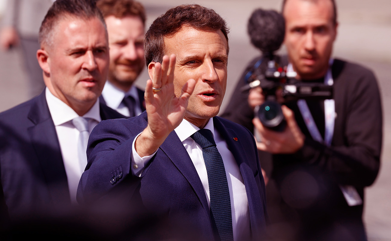 Macron: Rusya’nın Ukrayna’da yenilgiye uğratılmasını istiyorum