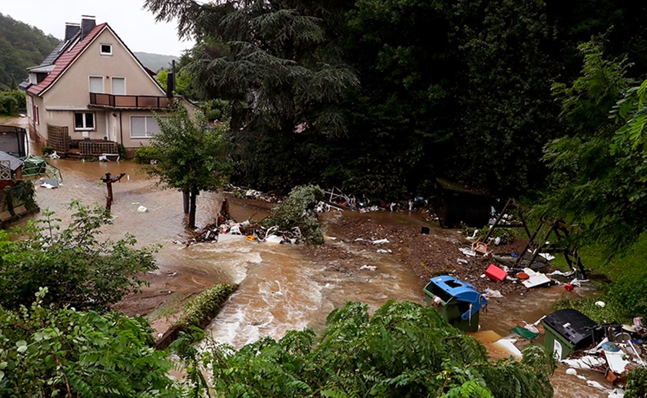 Almanya sele teslim: Hafta sonu çöl sıcakları geliyor