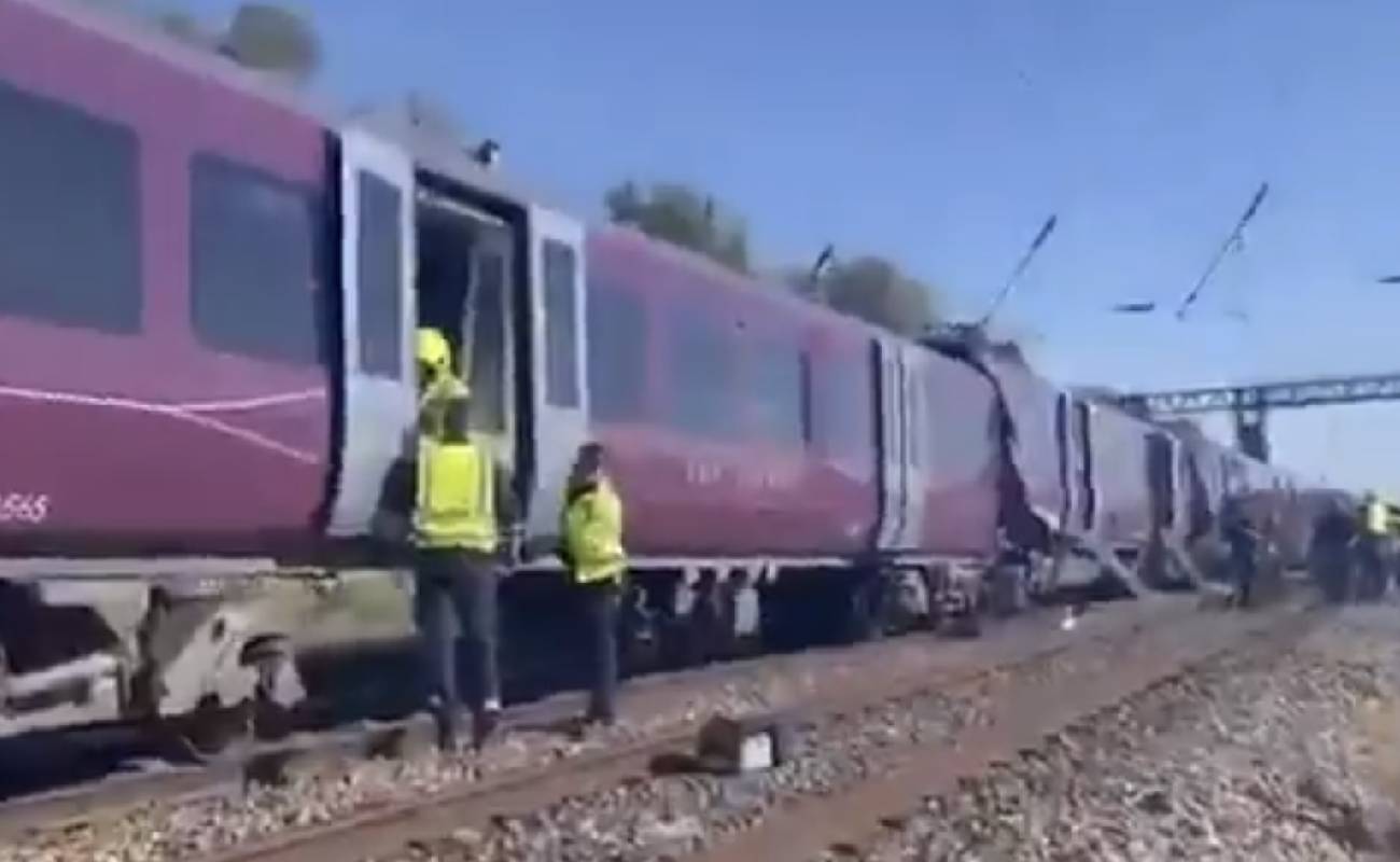 Bedford’da tren faciası: 1 ölü, onlarca yaralı